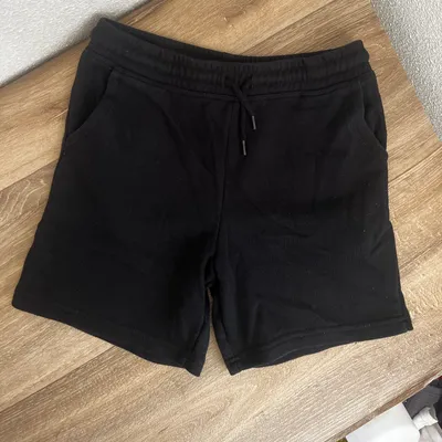 Short Primark taille 7/8 ans